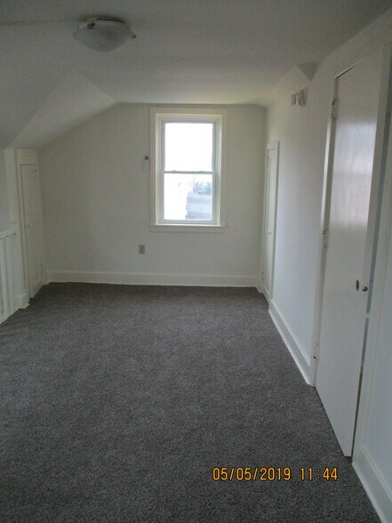 Building Photo - 47 S Sterley St