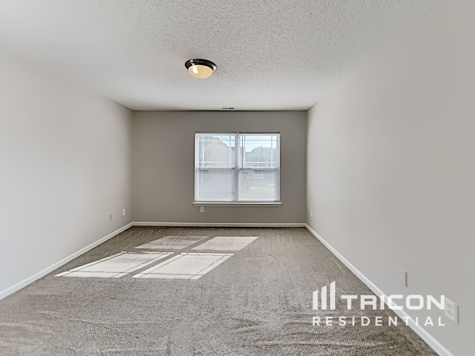 Building Photo - 345 Hunslet Cir