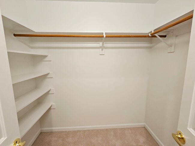 Building Photo - 602 Mockingbird Way