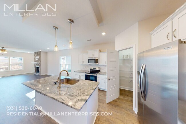 Building Photo - 449 Ayden Ln