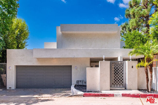 Building Photo - 1591 Lindacrest Dr