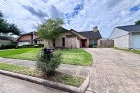 Building Photo - 3511 Palm Grove Dr