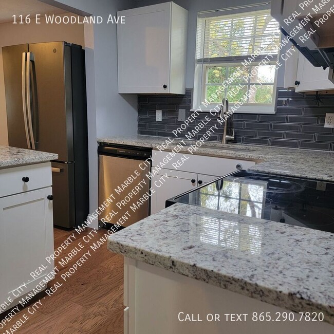 Building Photo - Beautiful Updated 2bd Home, reduced in price!