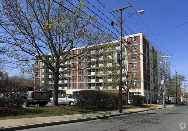 Primary Photo - Woburn Housing