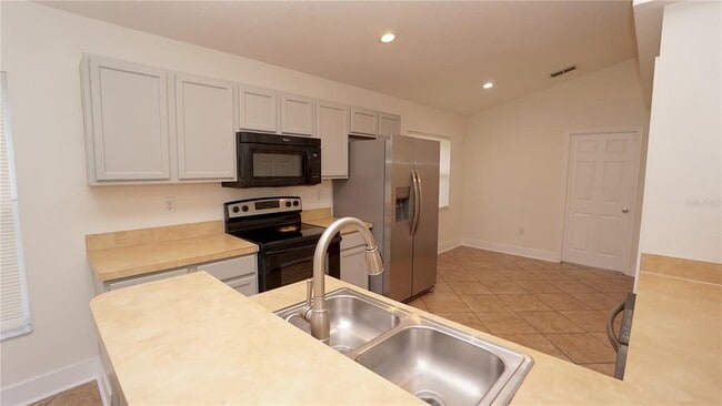 Building Photo - 3034 Mandolin Dr