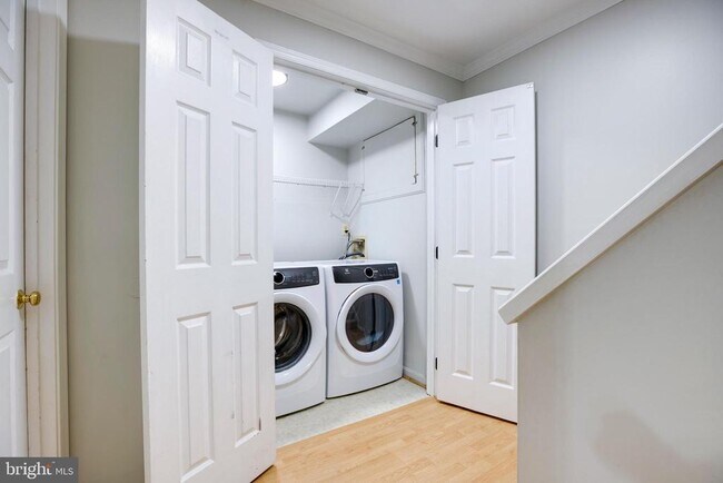 Building Photo - 5610 Gosling Ct