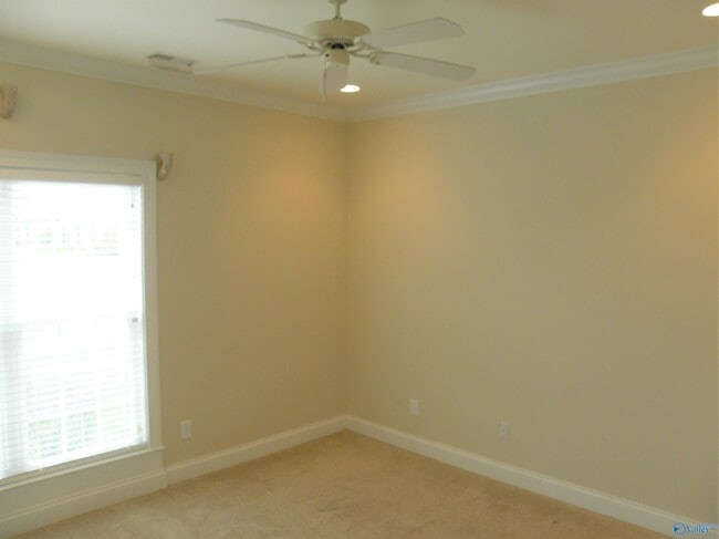 Building Photo - 54 Belmont Pl