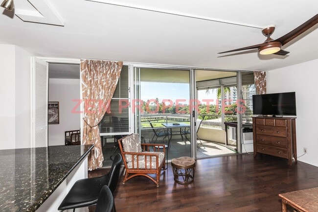 Building Photo - furnished 1 bdrm, 1 bath unit at Diamond Head Vista