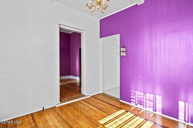 Building Photo - 3225 Fort Blvd