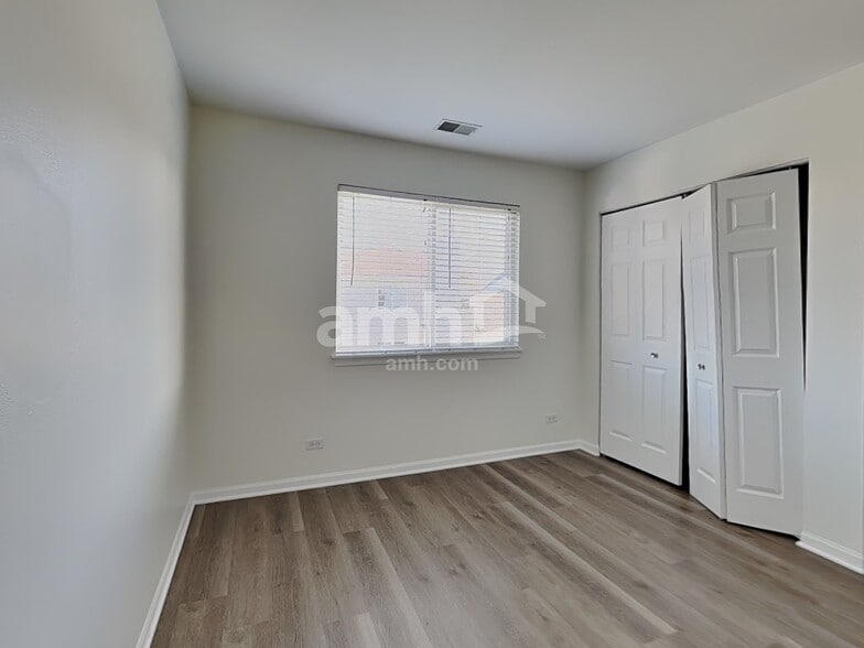 Building Photo - 34233 N Wineberry Ln