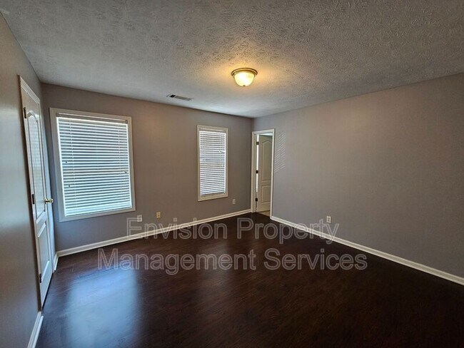 Building Photo - 1243 Blairs Pointe Dr SW