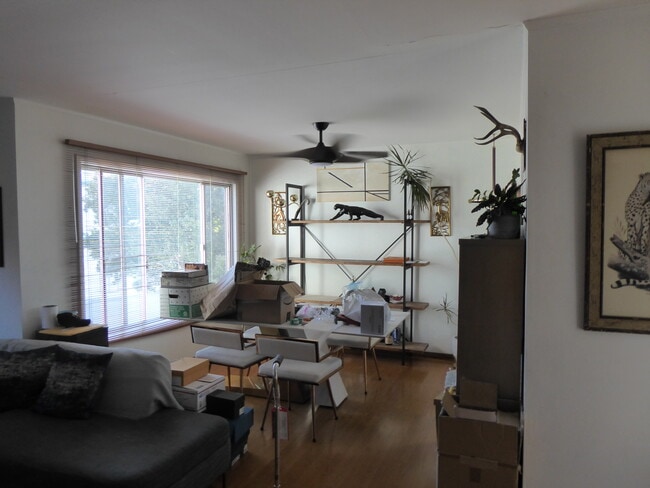 Primary Photo - 980 Burnett Ave