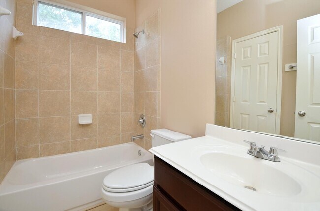 Building Photo - 21703 Masonwood Ln