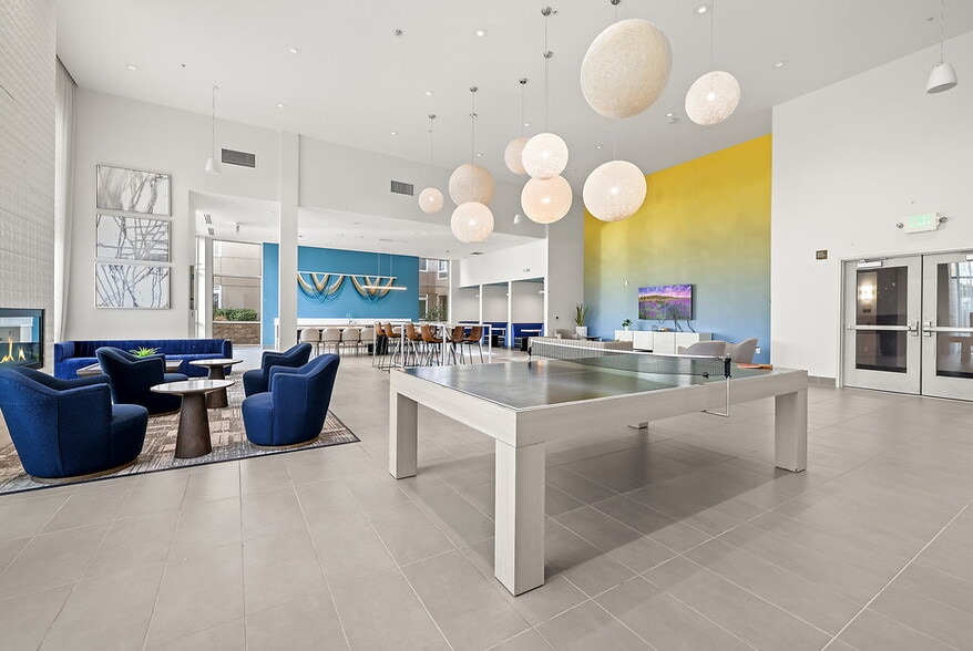 Building Photo - MB360