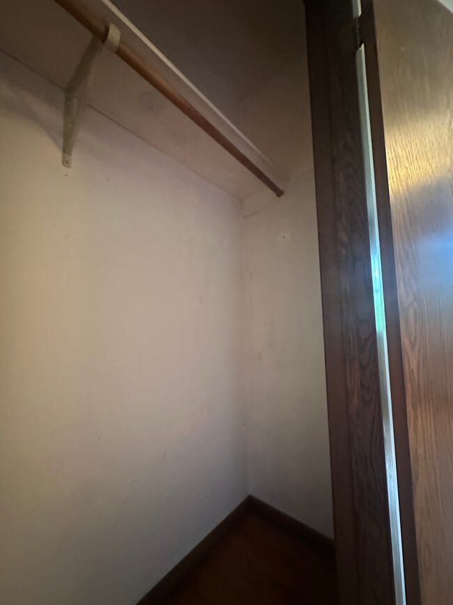 Building Photo - 319 Spruce St