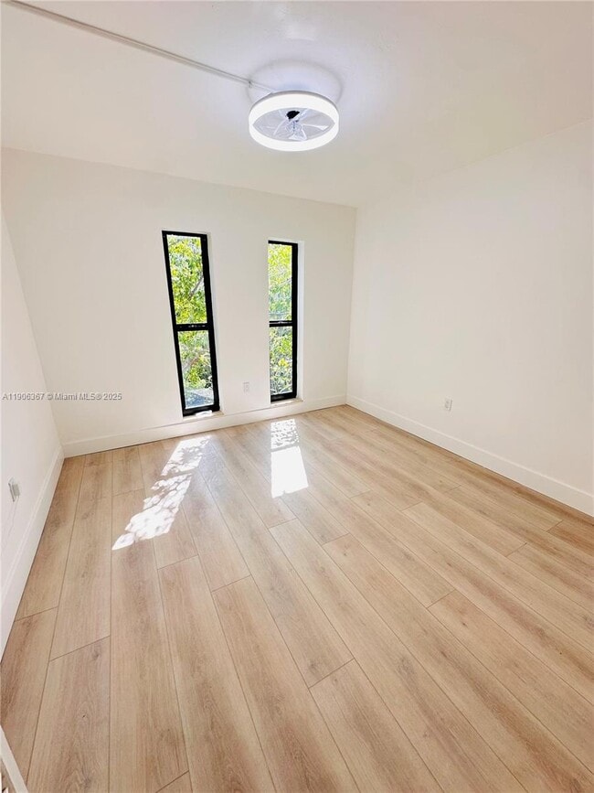 Building Photo - 5991 SW 76th St