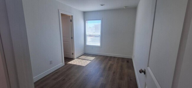 Building Photo - 4388 E Lake Mead Blvd