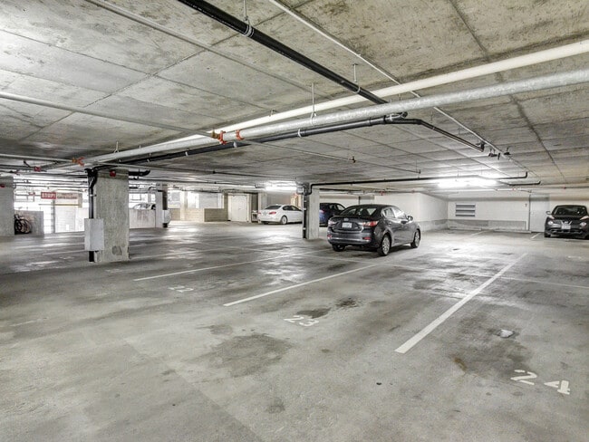 Building Photo - 1125 NW 9th Ave