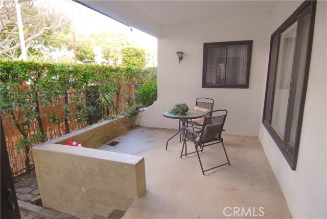 Building Photo - 826 Michigan Ave