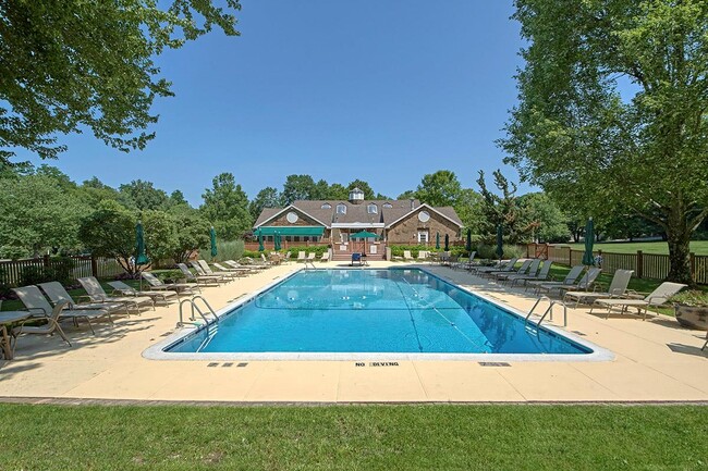 Building Photo - 47 Bell Hollow Ln