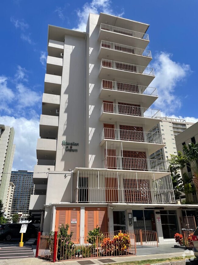 Building Photo - RARELY AVAILABLE HAWAIIAN CROWN IN HEART O...