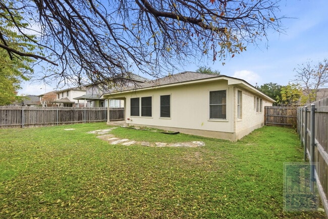 Building Photo - 17710 Limpia Creek Dr