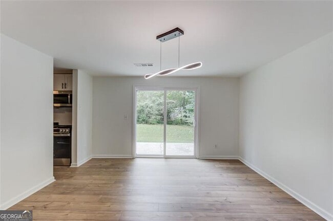 Building Photo - 5266 Long Green Ln