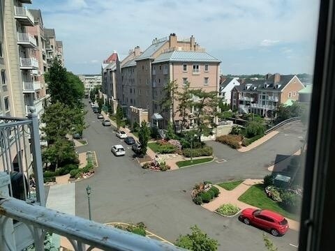 Building Photo - 101 Shearwater Ct E