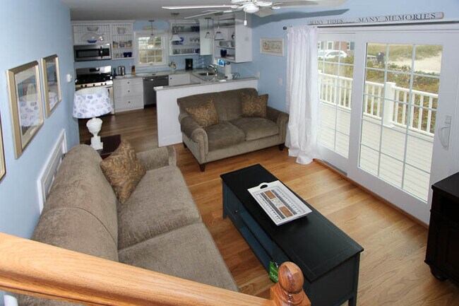 Building Photo - 177 A N Shore Blvd