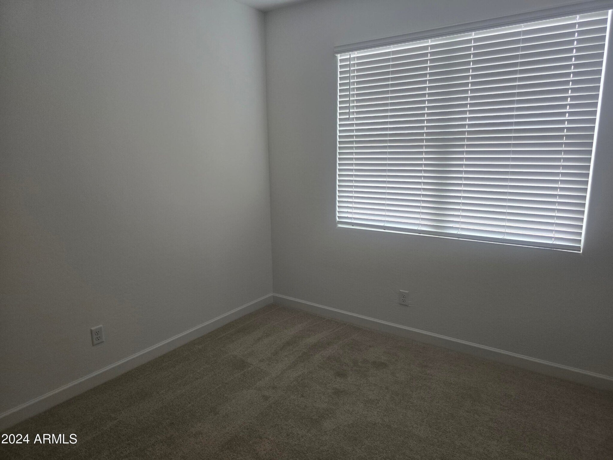Building Photo - 24050 W Flores Dr