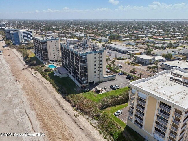 Building Photo - 1125 Jimmy Buffett Mem Hwy
