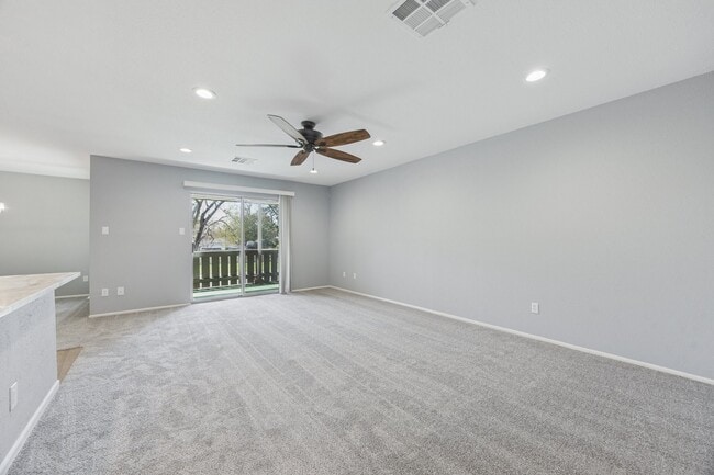 Building Photo - 5005 Georgi Ln