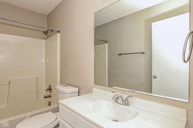 Building Photo - 3022 Metz Ct