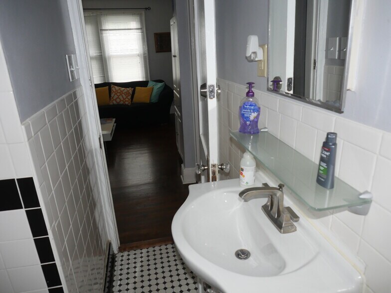 Restroom and bathroom - 1065 Atlantic Dr NW