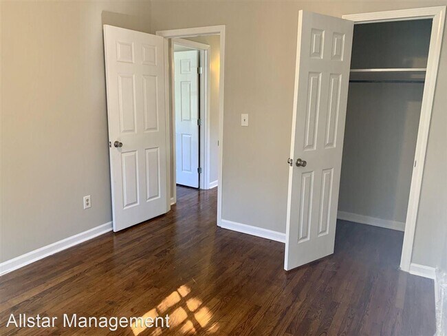 Building Photo - 2 br, 1 bath House - 201 Bates Circle