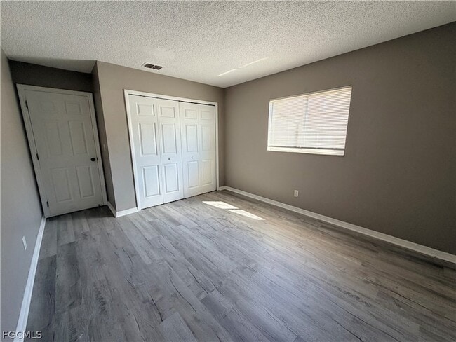 Building Photo - 823 Gleason Pkwy