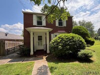Building Photo - 509 Wayne St