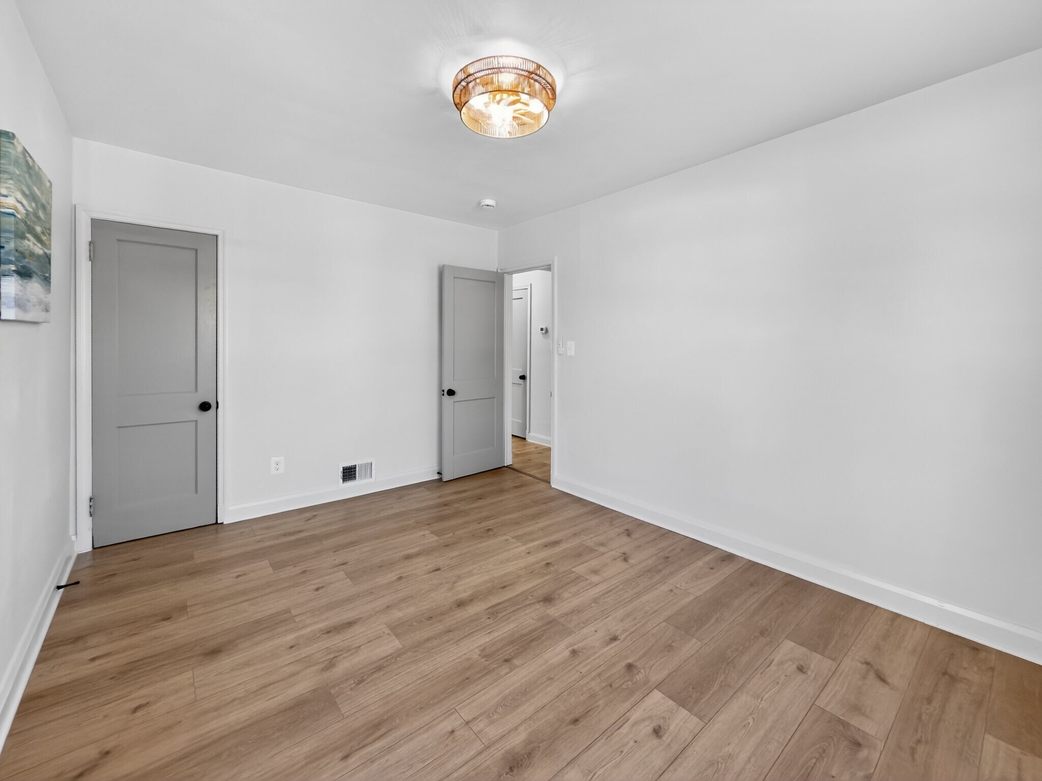 Building Photo - 101 Elinor Ave