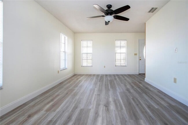 Building Photo - 3807 Joyce Dr