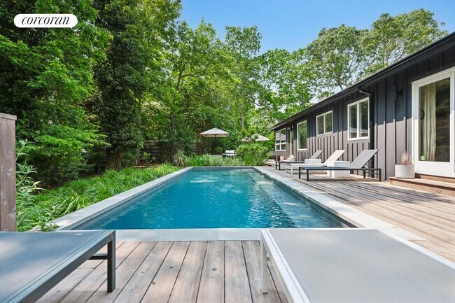 Building Photo - 19 Highwood