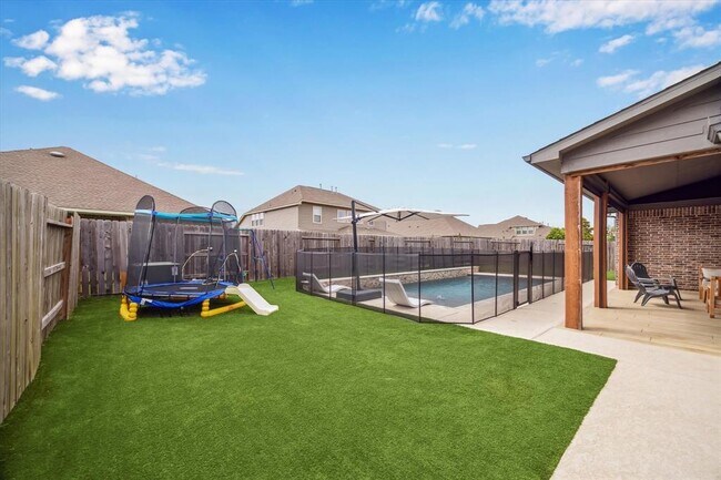 Building Photo - 13826 Sturcombe Gln Trl
