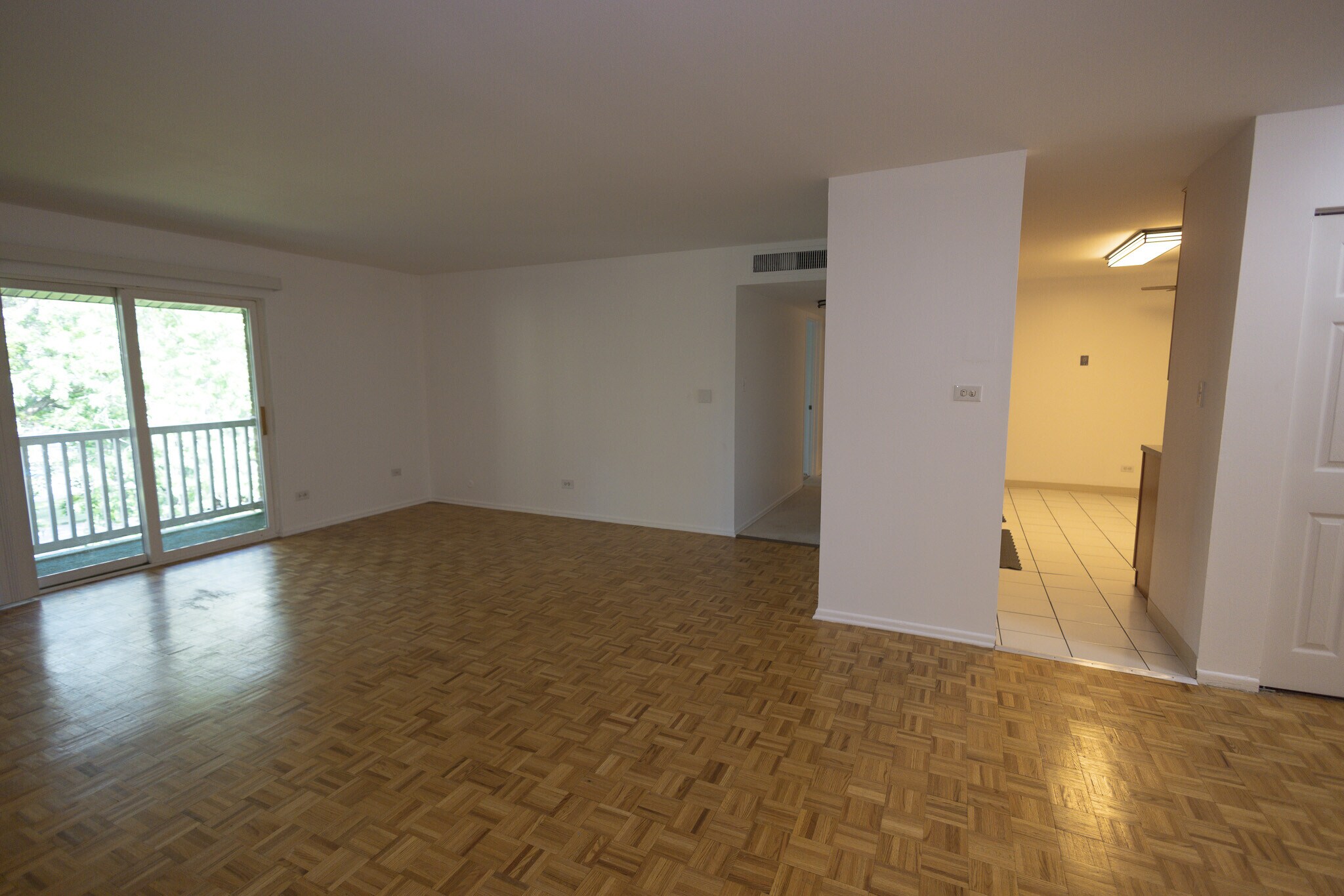 Building Photo - 930 Beau Dr