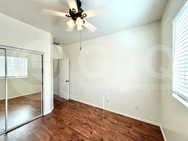 Building Photo - 34924 N 30th Ave