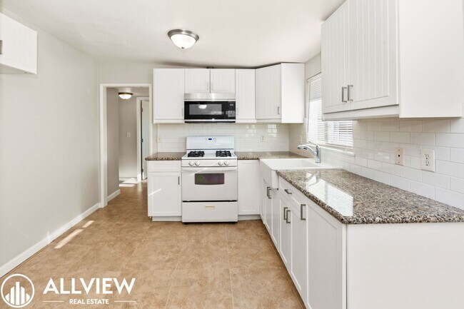 Building Photo - 3407 W Olinda Ln