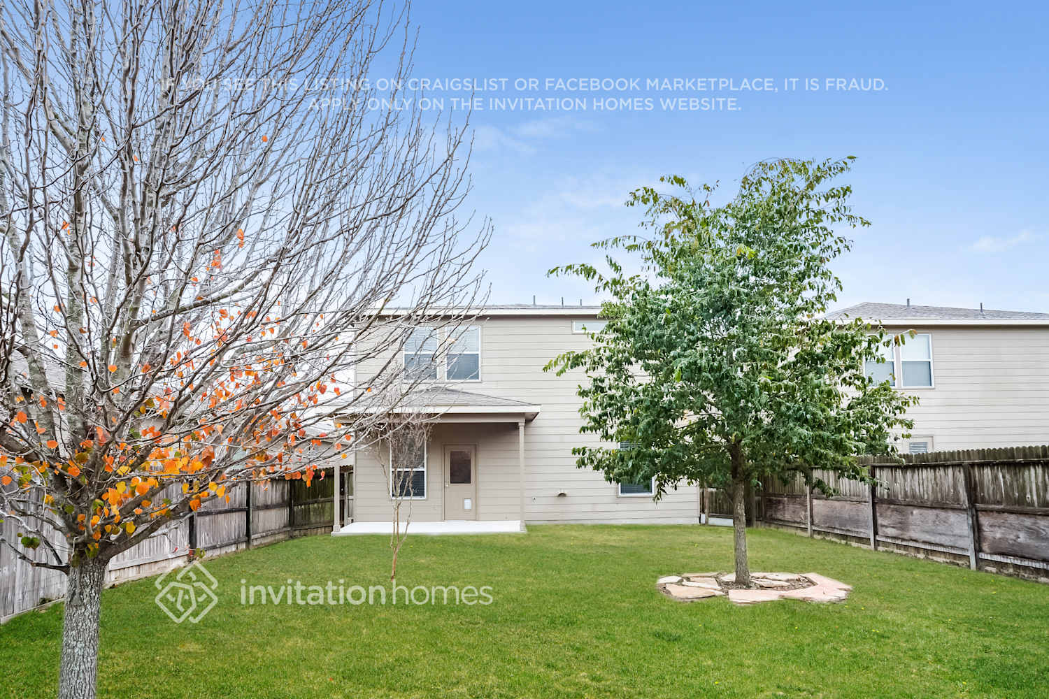 Building Photo - 467 Walnut Crest