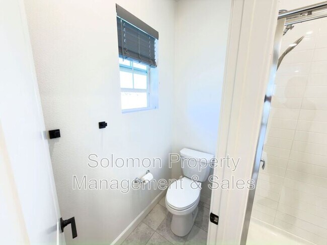 Building Photo - 4336 Harbor Way