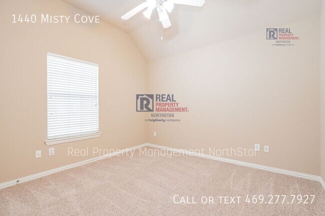 Building Photo - 1440 Misty Cove Dr