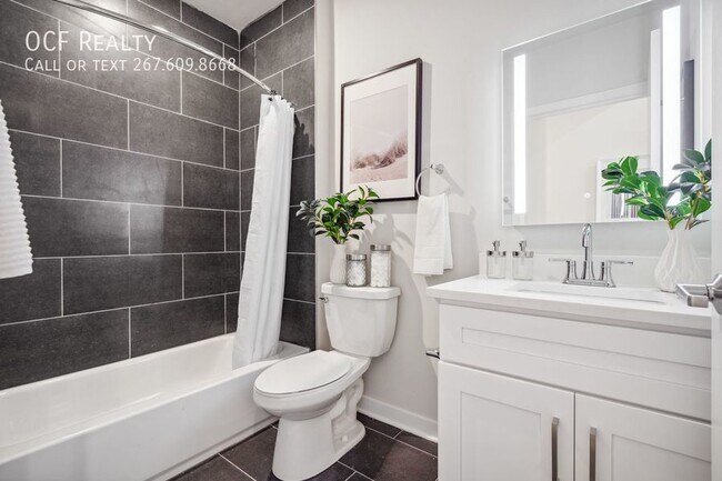 Building Photo - Modern Grays Ferry Apartment