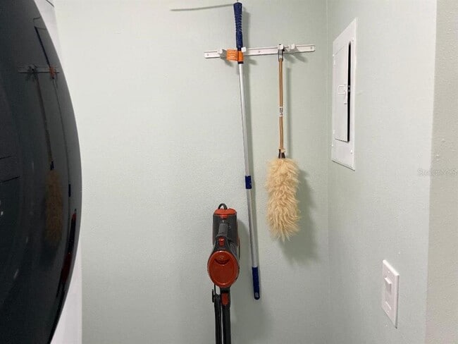 Building Photo - 1220 13th Cir SE