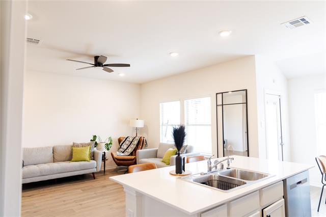 Building Photo - 6505 Waterfall Ln